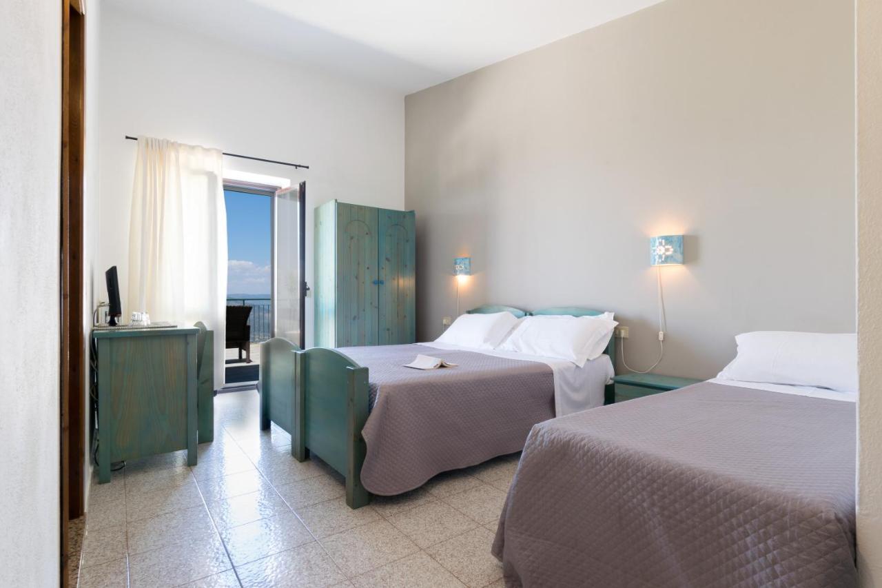 S'Enis Monte Maccione Hotell Oliena Exteriör bild