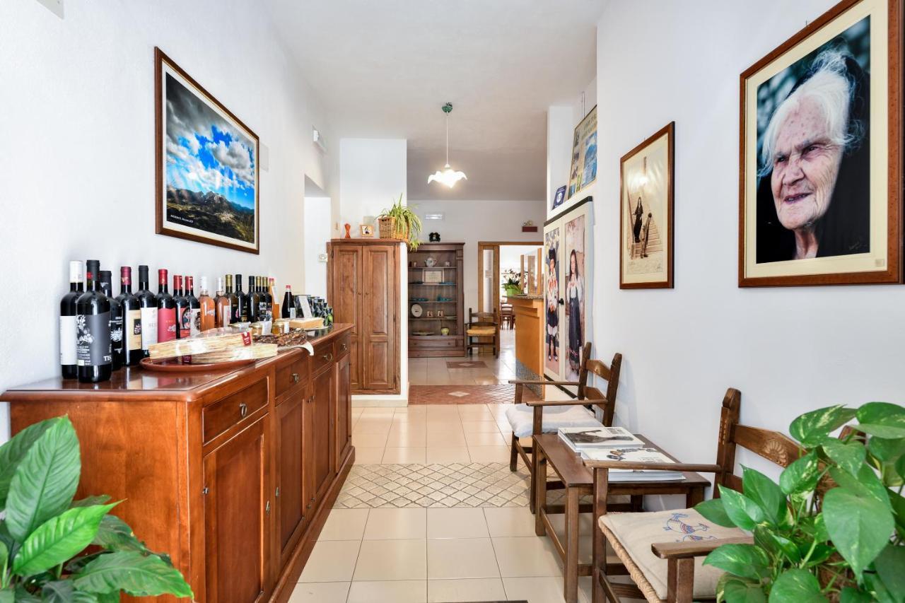 S'Enis Monte Maccione Hotell Oliena Exteriör bild