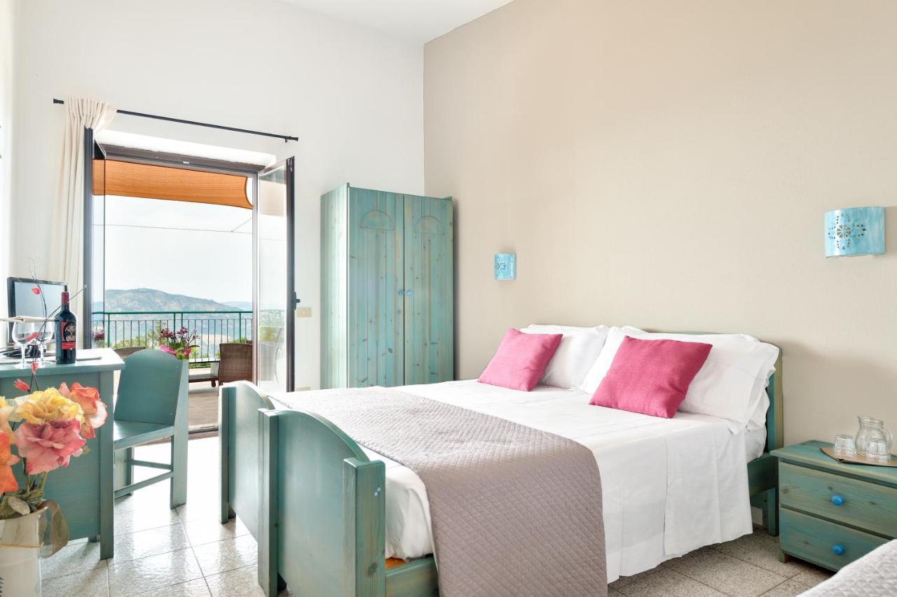 S'Enis Monte Maccione Hotell Oliena Exteriör bild