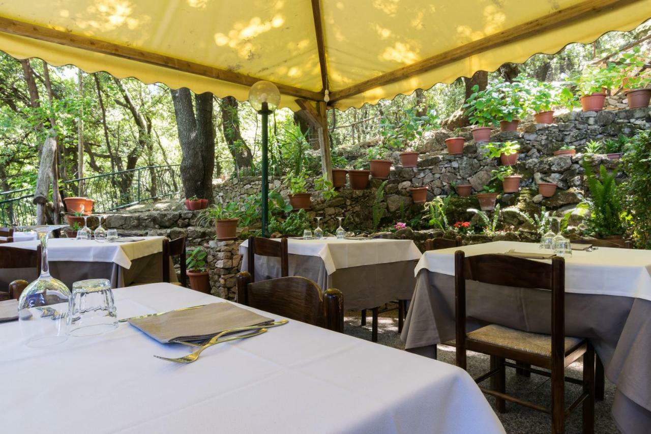 S'Enis Monte Maccione Hotell Oliena Exteriör bild